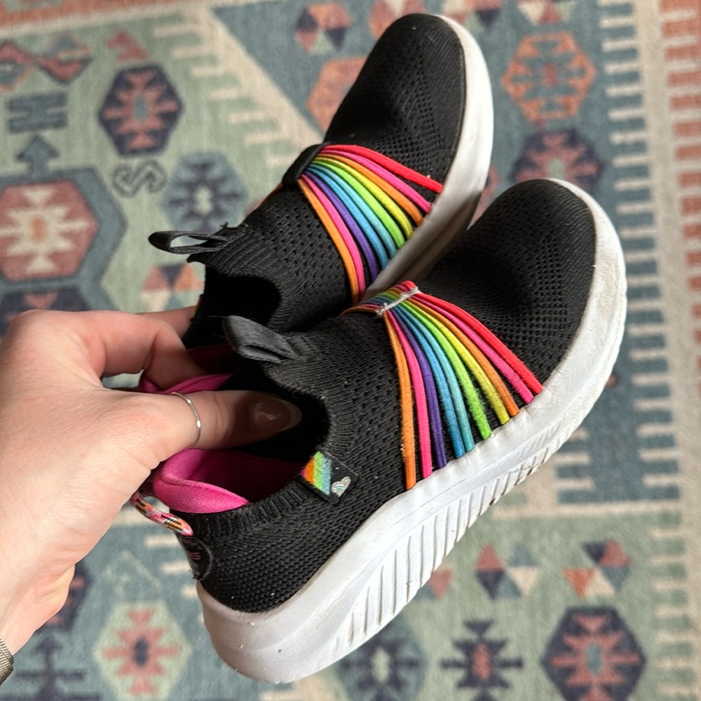 Girls Skechers size 12